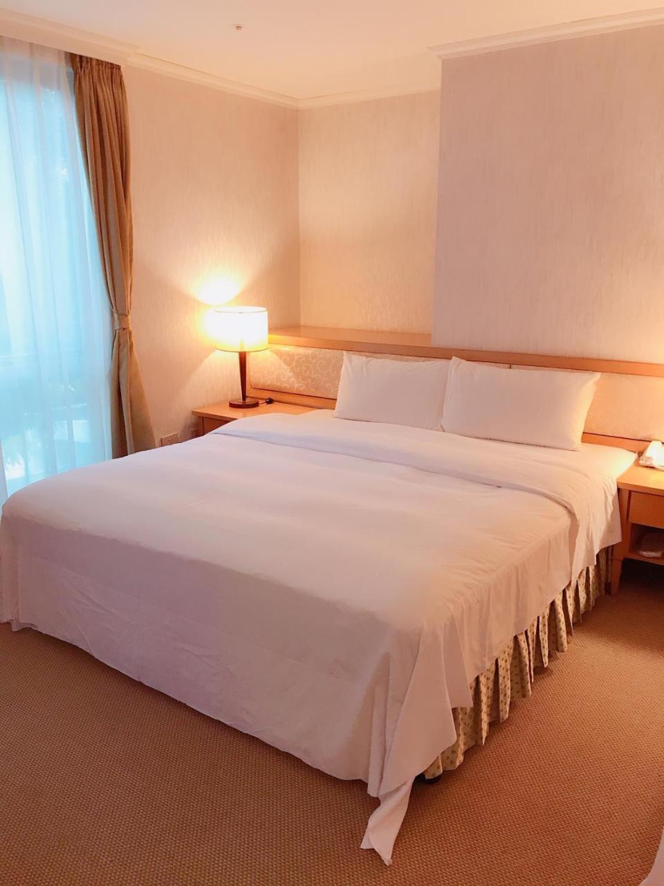 The Koos Hotel Hszintien Kültér fotó
